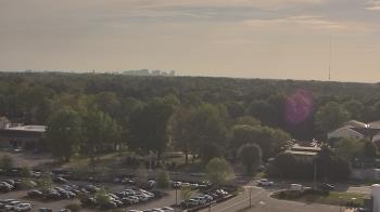 Weather camera view of Chippenham Hospital.