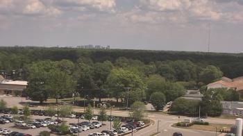 Weather camera view of Chippenham Hospital.