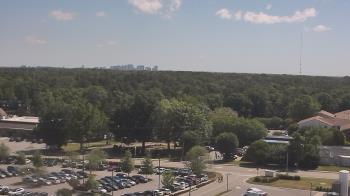 Weather camera view of Chippenham Hospital.