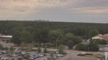 Weather camera view of Chippenham Hospital.