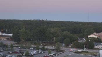 Weather camera view of Chippenham Hospital.