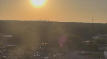 Weather camera view of Chippenham Hospital.