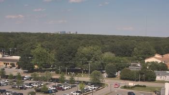 Weather camera view of Chippenham Hospital.