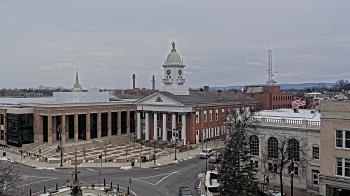 Weather camera view of Franklin County 11-30 Visitors Center.