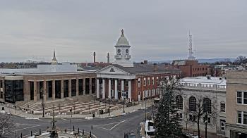 Weather camera view of Franklin County 11-30 Visitors Center.