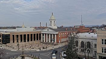 Weather camera view of Franklin County 11-30 Visitors Center.