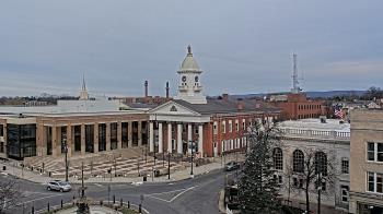 Weather camera view of Franklin County 11-30 Visitors Center.