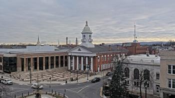 Weather camera view of Franklin County 11-30 Visitors Center.