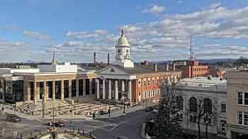 Weather camera view of Franklin County 11-30 Visitors Center.