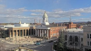 Weather camera view of Franklin County 11-30 Visitors Center.
