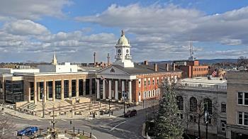 Weather camera view of Franklin County 11-30 Visitors Center.