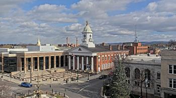 Weather camera view of Franklin County 11-30 Visitors Center.