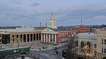 Weather camera view of Franklin County 11-30 Visitors Center.