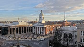 Weather camera view of Franklin County 11-30 Visitors Center.
