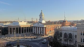 Weather camera view of Franklin County 11-30 Visitors Center.