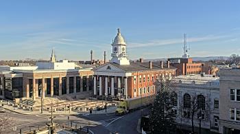 Weather camera view of Franklin County 11-30 Visitors Center.