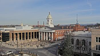 Weather camera view of Franklin County 11-30 Visitors Center.