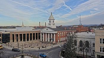 Weather camera view of Franklin County 11-30 Visitors Center.