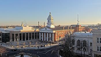 Weather camera view of Franklin County 11-30 Visitors Center.