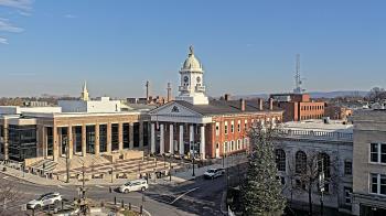 Weather camera view of Franklin County 11-30 Visitors Center.