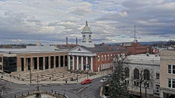 Weather camera view of Franklin County 11-30 Visitors Center.