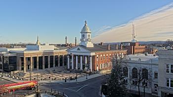 Weather camera view of Franklin County 11-30 Visitors Center.