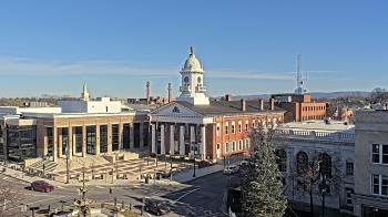 Weather camera view of Franklin County 11-30 Visitors Center.