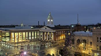 Weather camera view of Franklin County 11-30 Visitors Center.