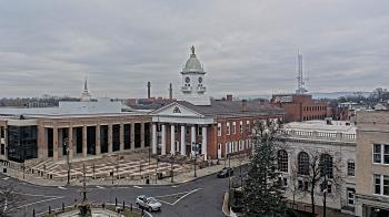 Weather camera view of Franklin County 11-30 Visitors Center.