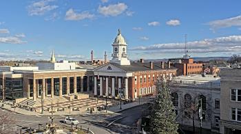 Weather camera view of Franklin County 11-30 Visitors Center.