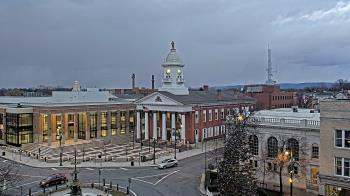 Weather camera view of Franklin County 11-30 Visitors Center.
