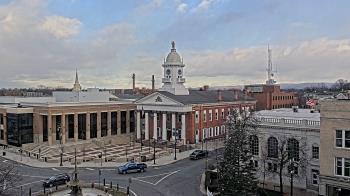 Weather camera view of Franklin County 11-30 Visitors Center.