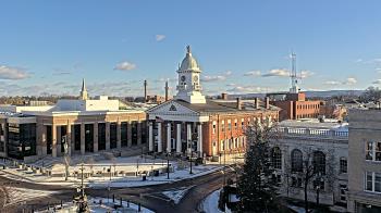 Weather camera view of Franklin County 11-30 Visitors Center.