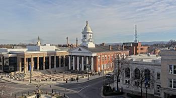 Weather camera view of Franklin County 11-30 Visitors Center.