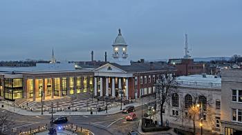 Weather camera view of Franklin County 11-30 Visitors Center.