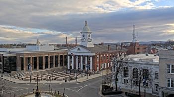 Weather camera view of Franklin County 11-30 Visitors Center.