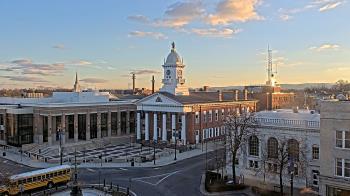 Weather camera view of Franklin County 11-30 Visitors Center.
