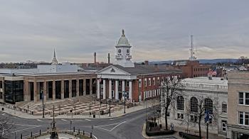 Weather camera view of Franklin County 11-30 Visitors Center.