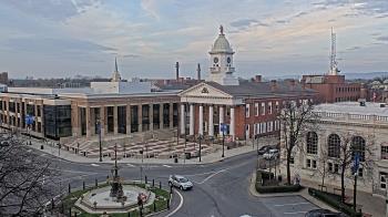 Weather camera view of Franklin County 11-30 Visitors Center.