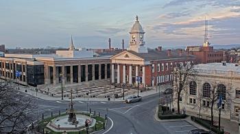Weather camera view of Franklin County 11-30 Visitors Center.