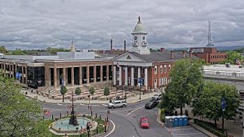 Weather camera view of Franklin County 11-30 Visitors Center.