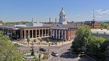 Weather camera view of Franklin County 11-30 Visitors Center.