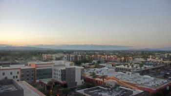 Weather camera view of Chandler Courthouse Plaza.