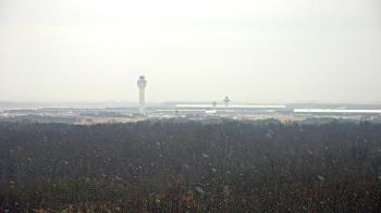 Weather camera view of Steven F. Udvar-Hazy Center.