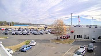 Weather camera view of Scott Clarks Toyota.