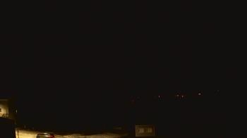 Weather camera view of Cohasset Middle HS.