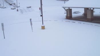 Weather camera view of West Vincent ES.