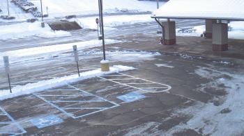 Weather camera view of West Vincent ES.