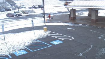 Weather camera view of West Vincent ES.