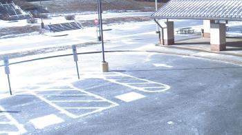 Weather camera view of West Vincent ES.